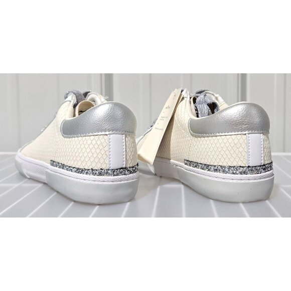 A New Day Maddison Silver & Cream Lace Up Fashion Sneakers - Size 6.5 6 1/2 - Picture 3 of 6